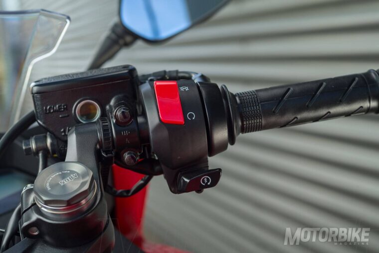 Honda-CBR650F-2017-35