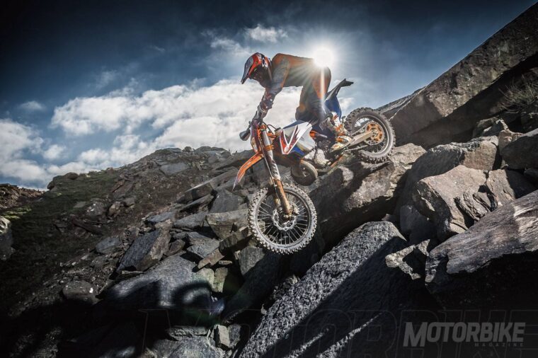 KTM-300-EXC-Six-Days-2018-02