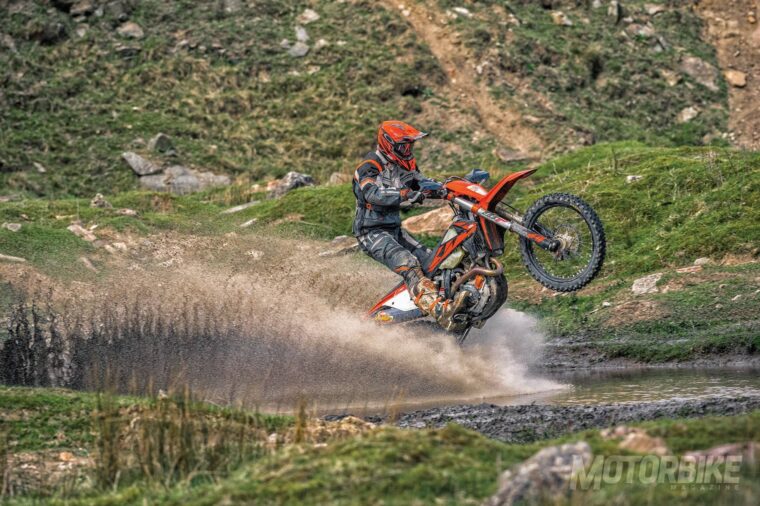 KTM-450-EXC-F-2018-08