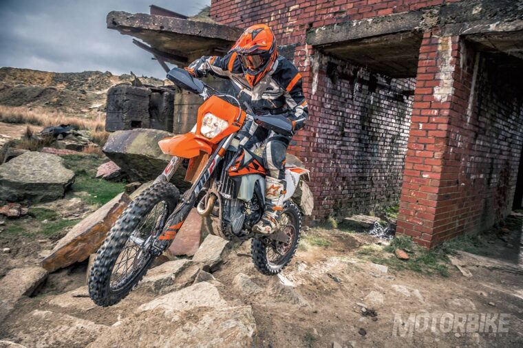 KTM 450 EXC-F 2018 1 KTM 450 EXC F 2018 10