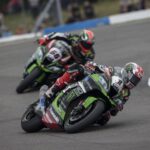 Jonathan Rea entrega a Kawasaki su victoria número 100 en WSBK Donington 2017