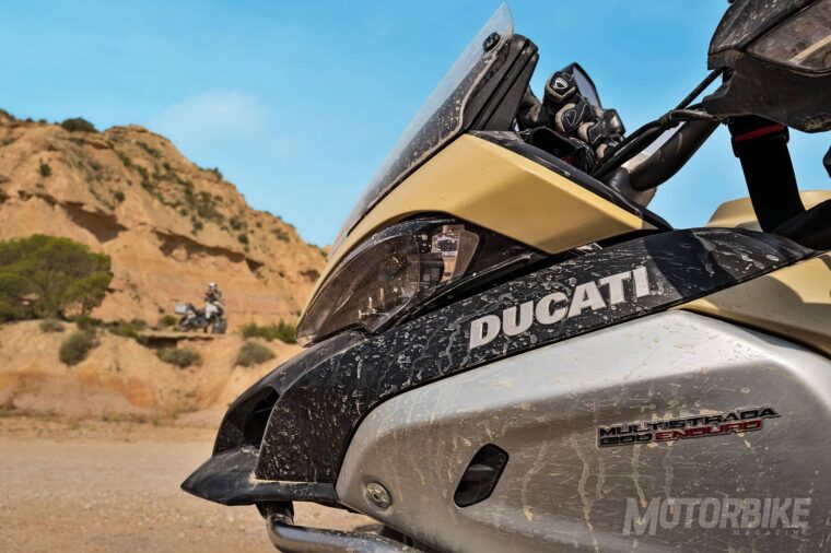 Ducati-Multistrada-1200-Enduro-Pro-2017-02