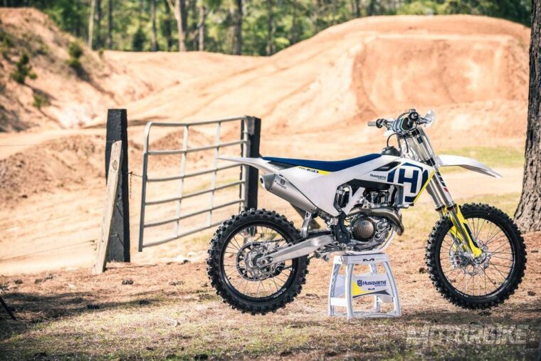 Husqvarna-FC-450-2018-02