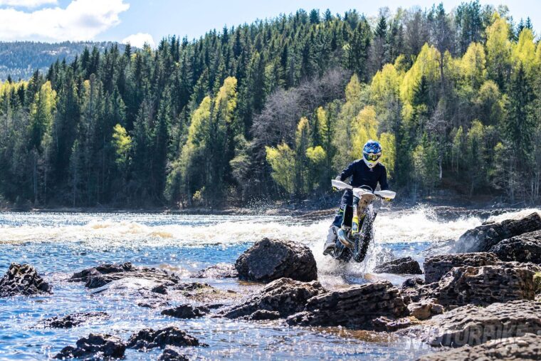 Husqvarna-TE-250i-2018-33