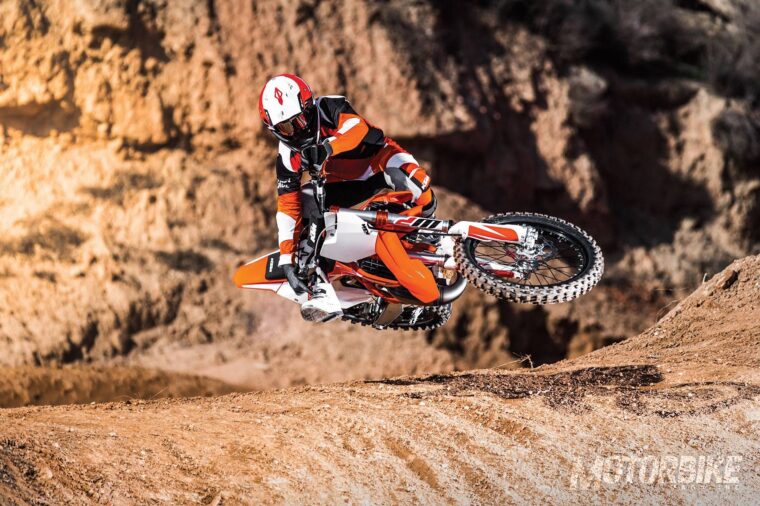 KTM-125-SX-2018-12