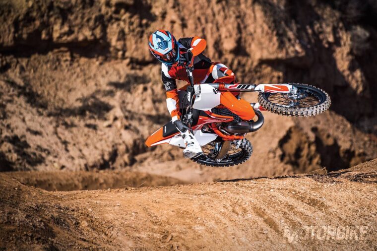 KTM-125-SX-2018-13