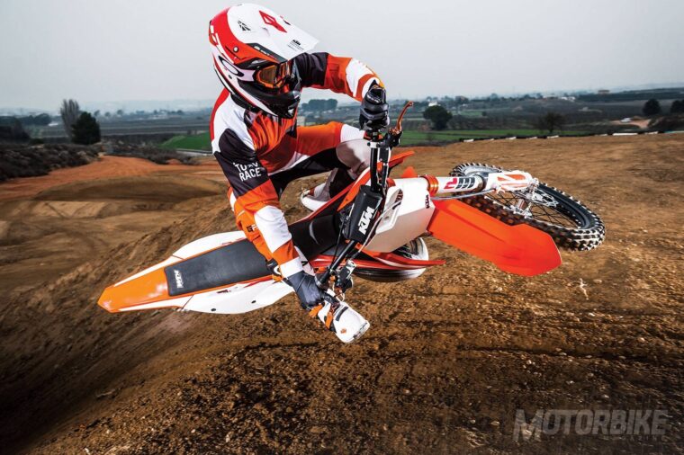 KTM-125-SX-2018-18