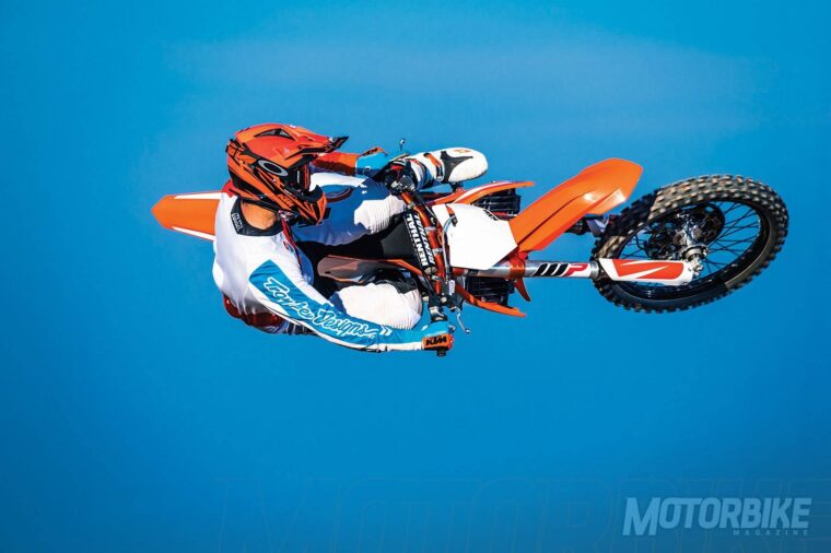 KTM-250-350-450-SX-F-2018-02