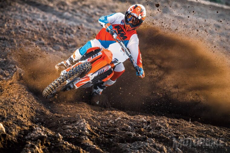 KTM 350 SX-F 2018 1 KTM 250 350 450 SX F 2018 06