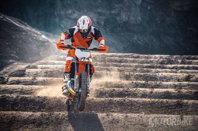 KTM-250-SX-2018-10