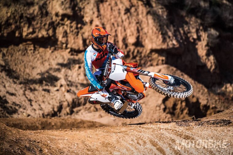 KTM-450-SX-F-2018-10