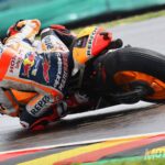 Marc Márquez se lleva bajo la lluvia su octava pole consecutiva en Sachsenring