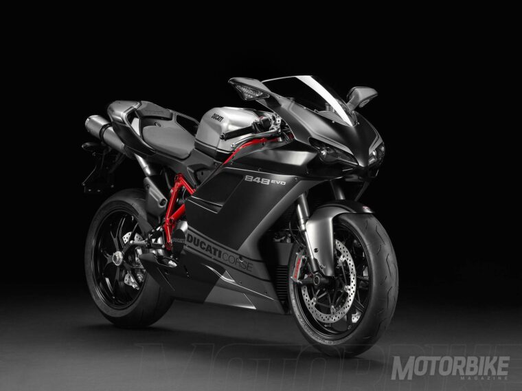 Ducati 848 EVO Corse 04