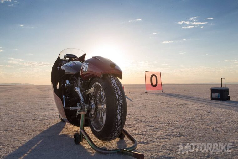 Indian-Spirit-of-Burt-Munro-02