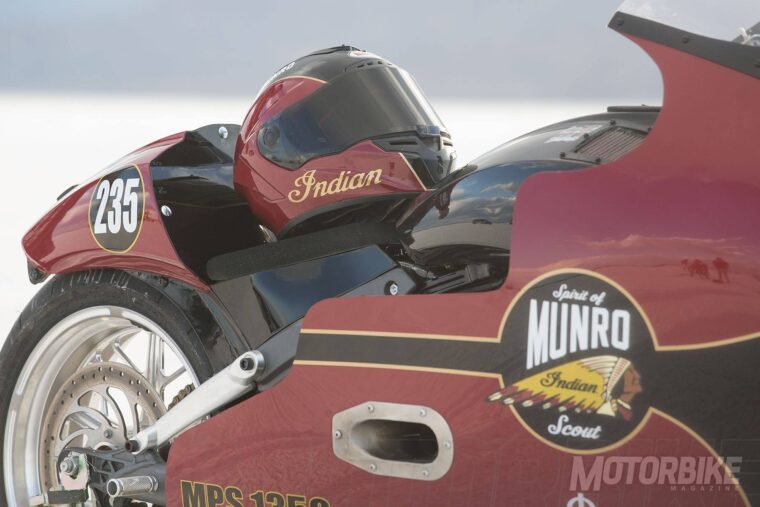 Indian-Spirit-of-Burt-Munro-11