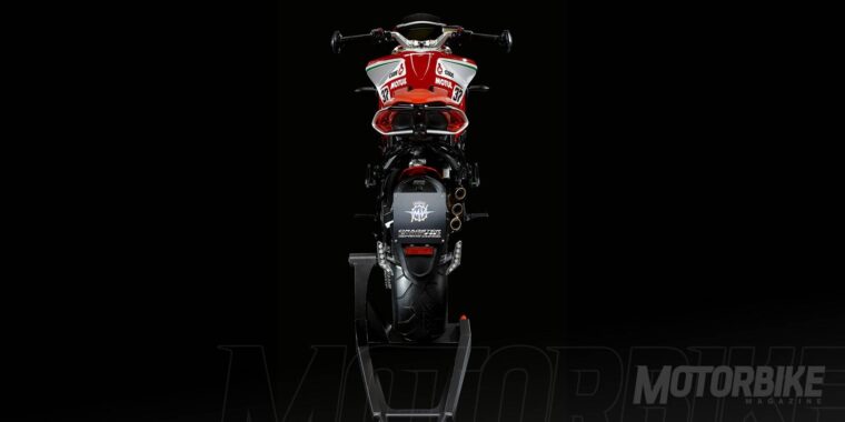 MBK - MV-Agusta-Dragster-800-RC-2017-04