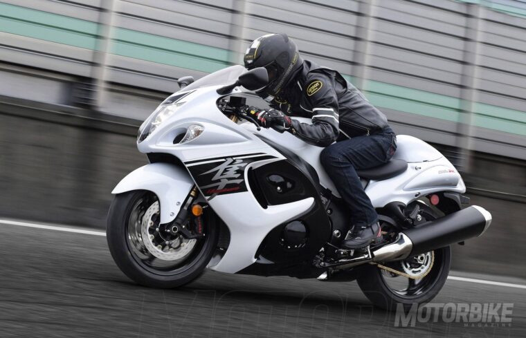 Suzuki-GSX1300R-Hayabusa