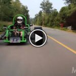[Vídeo] Excitante trike con motor de Kawasaki ZX-9R homologada para la calle