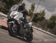 Comparativa Kymco AK550 vs Yamaha TMax SX 04