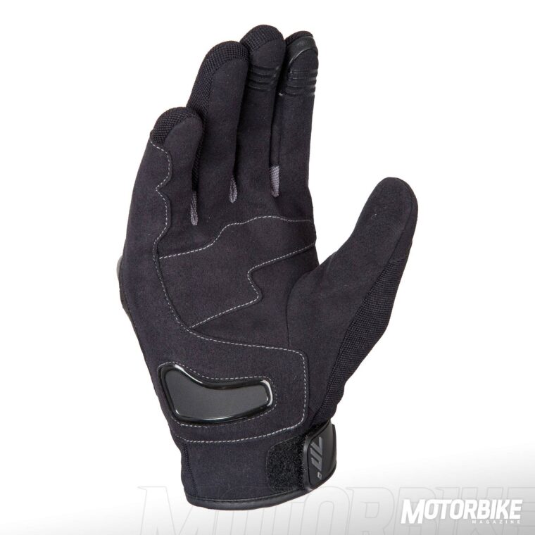 Ndp_Seventy_Degrees_naked_16