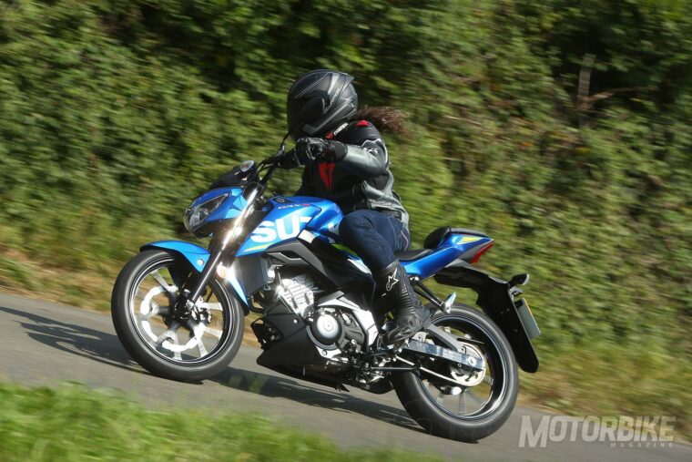 Suzuki-GSX-S125-2017-prueba-mbk-012