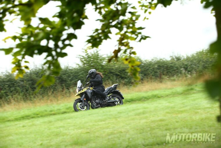 Suzuki-V-Strom-250-2017-prueba-motorbike-113