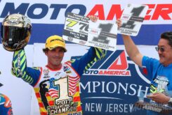 Toni Elias Campeon MotoAmerica 2017 celebracion