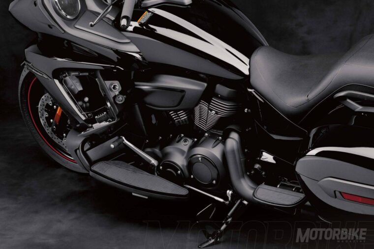 Yamaha-Star-Eluder-2018-07