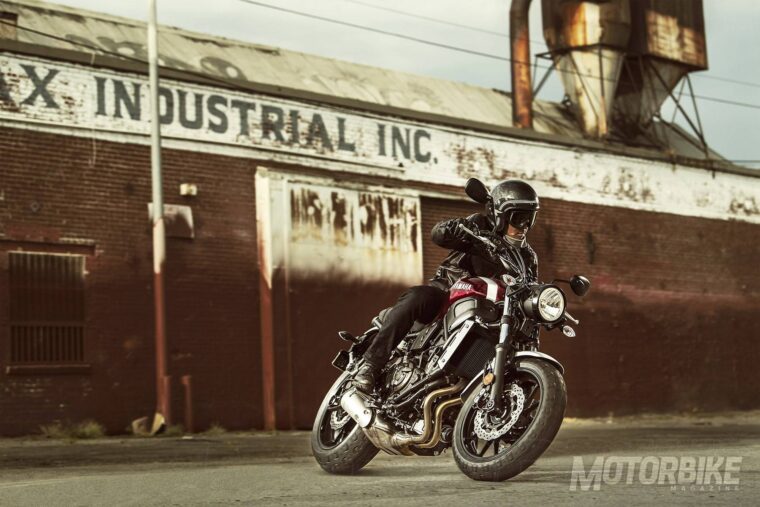 Yamaha-XSR700-2018-07