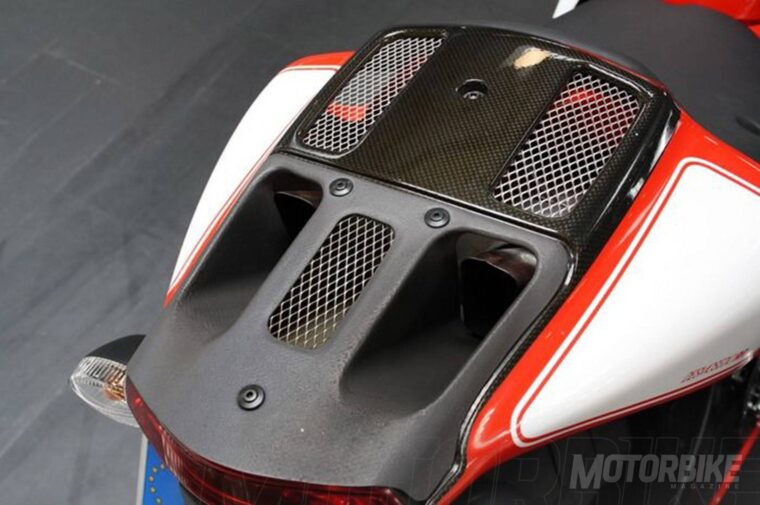 Ducati-Desmosedici-RR-subasta-madrid-05