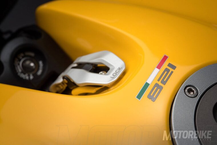 Ducati-Monster-821-2018-77