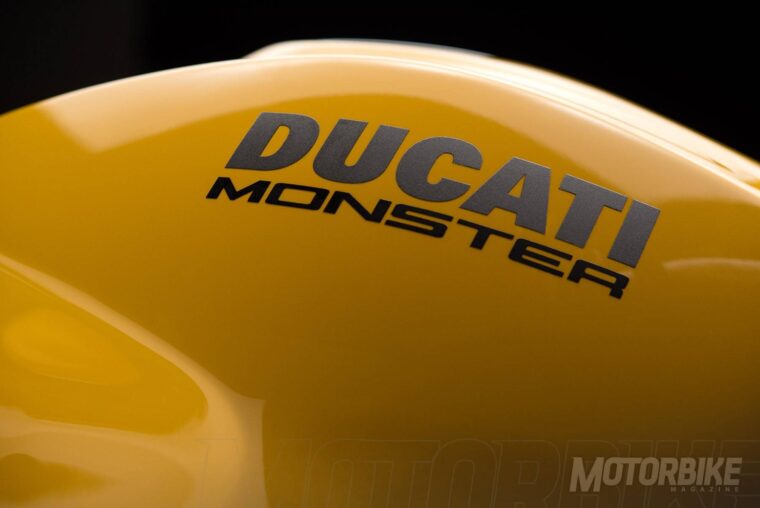 Ducati-Monster-821-2018-78