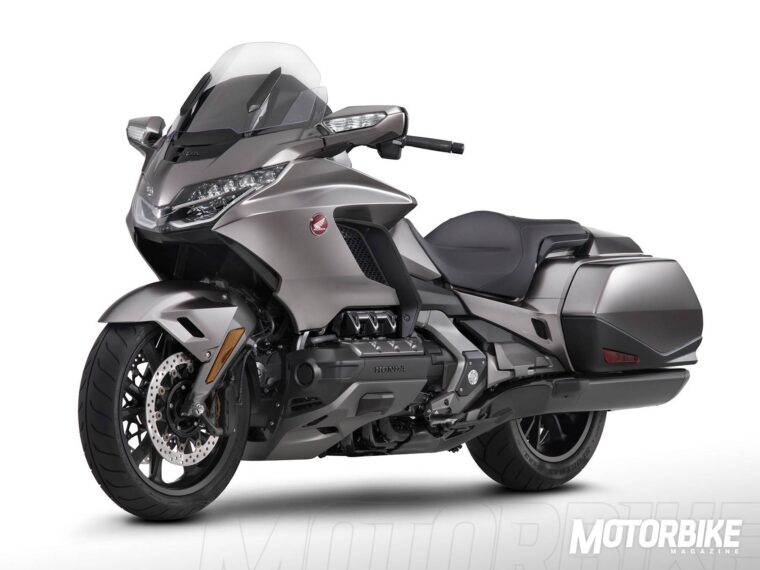 Honda GL1800 Goldwing 2018 - Estaticas (2)