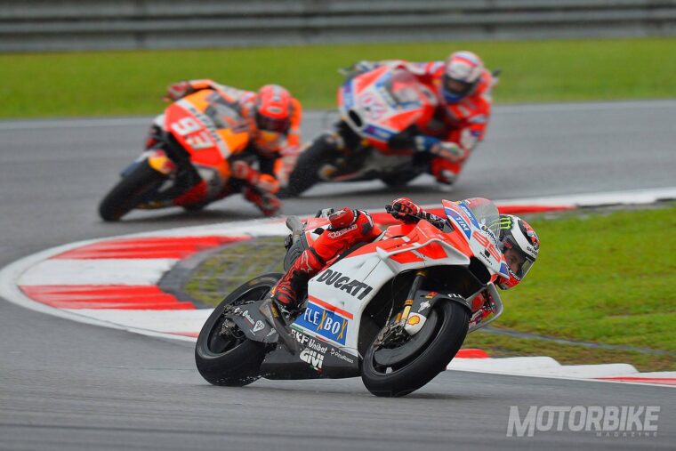 Jorge Lorenzo Marc Marquez Andrea Dovizioso GP Malasia MotoGP 2017 - 12