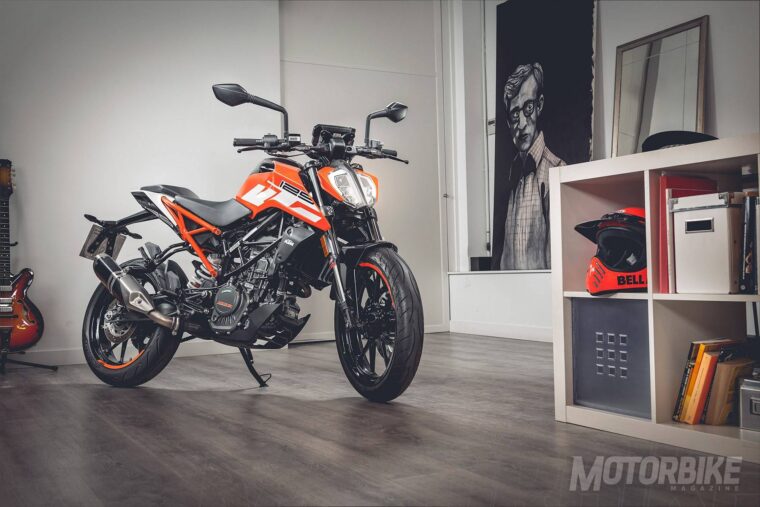 KTM-125-Duke-2017-checklist-02