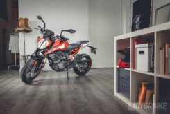 KTM 125 Duke 2017 checklist 03