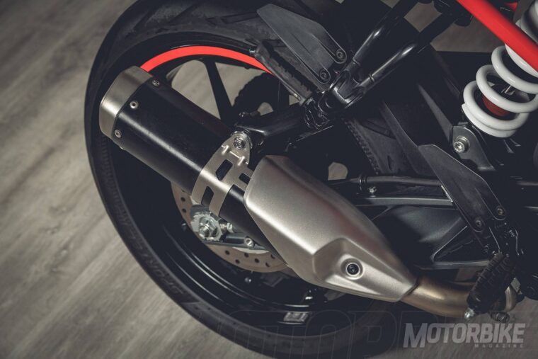 KTM-125-Duke-2017-checklist-20