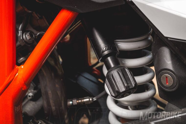 KTM-1290-Super-Adventure-R-2017-prueba-038