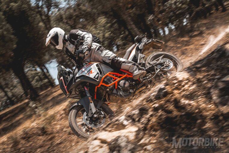 KTM-1290-Super-Adventure-R-2017-prueba-109