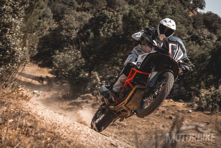 KTM-1290-Super-Adventure-R-2017-prueba-114