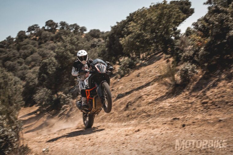 KTM-1290-Super-Adventure-R-2017-prueba-117