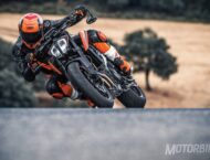 KTM 790 Duke 2018 Fotos accion 7
