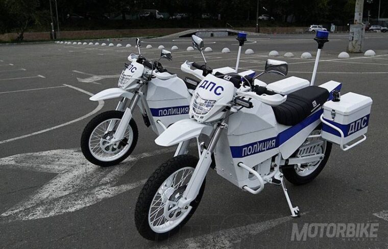 Kalashnikov IZH moto electrica 09
