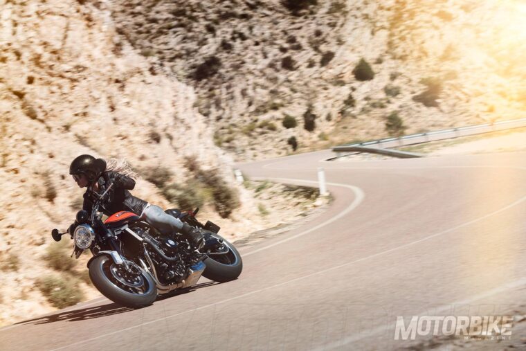 Kawasaki Z900RS 2018 - 19