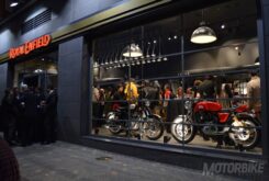 MBKRoyal Enfield Madrid 01