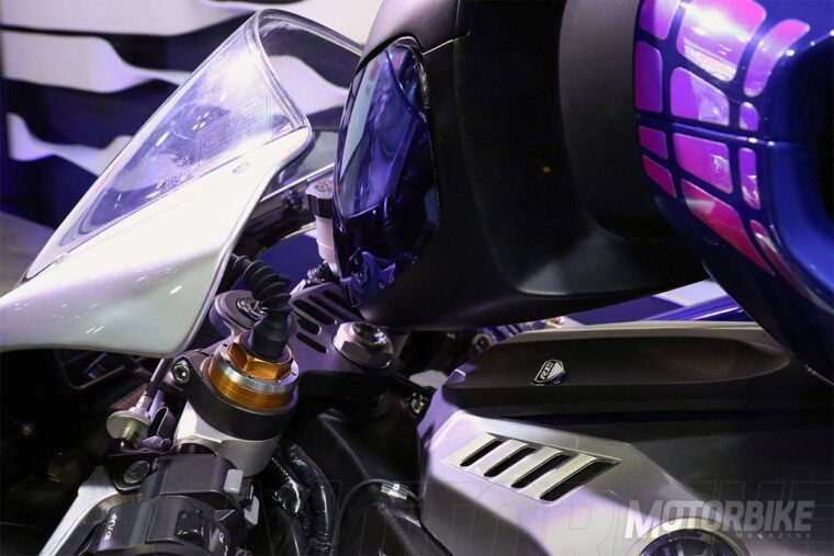 Yamaha-MOTOBOT-Tokyo-Motor-Show-2017-06