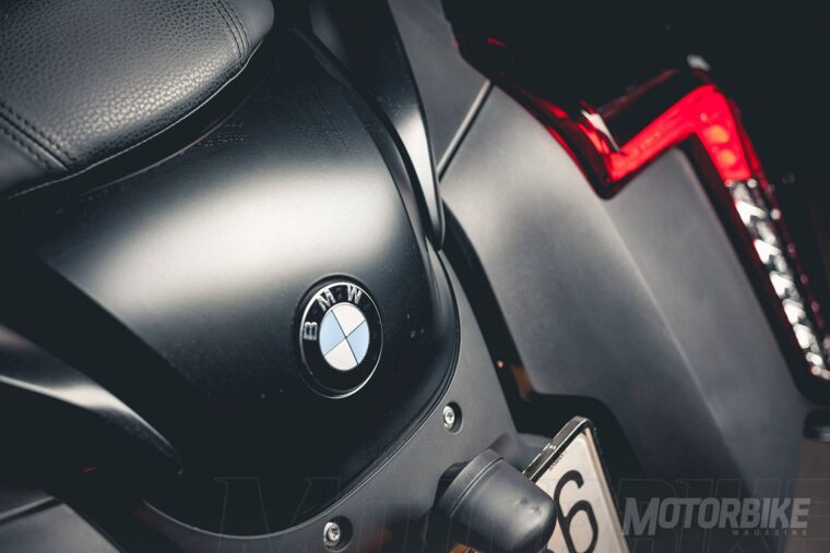 BMW-K-1600-B-Bagger-53