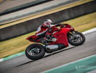 Ducati Panigale V4 S 2018 10