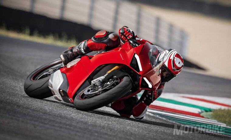 Ducati Panigale V4 S 2018 22
