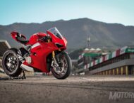 Ducati Panigale V4 S 2018 25